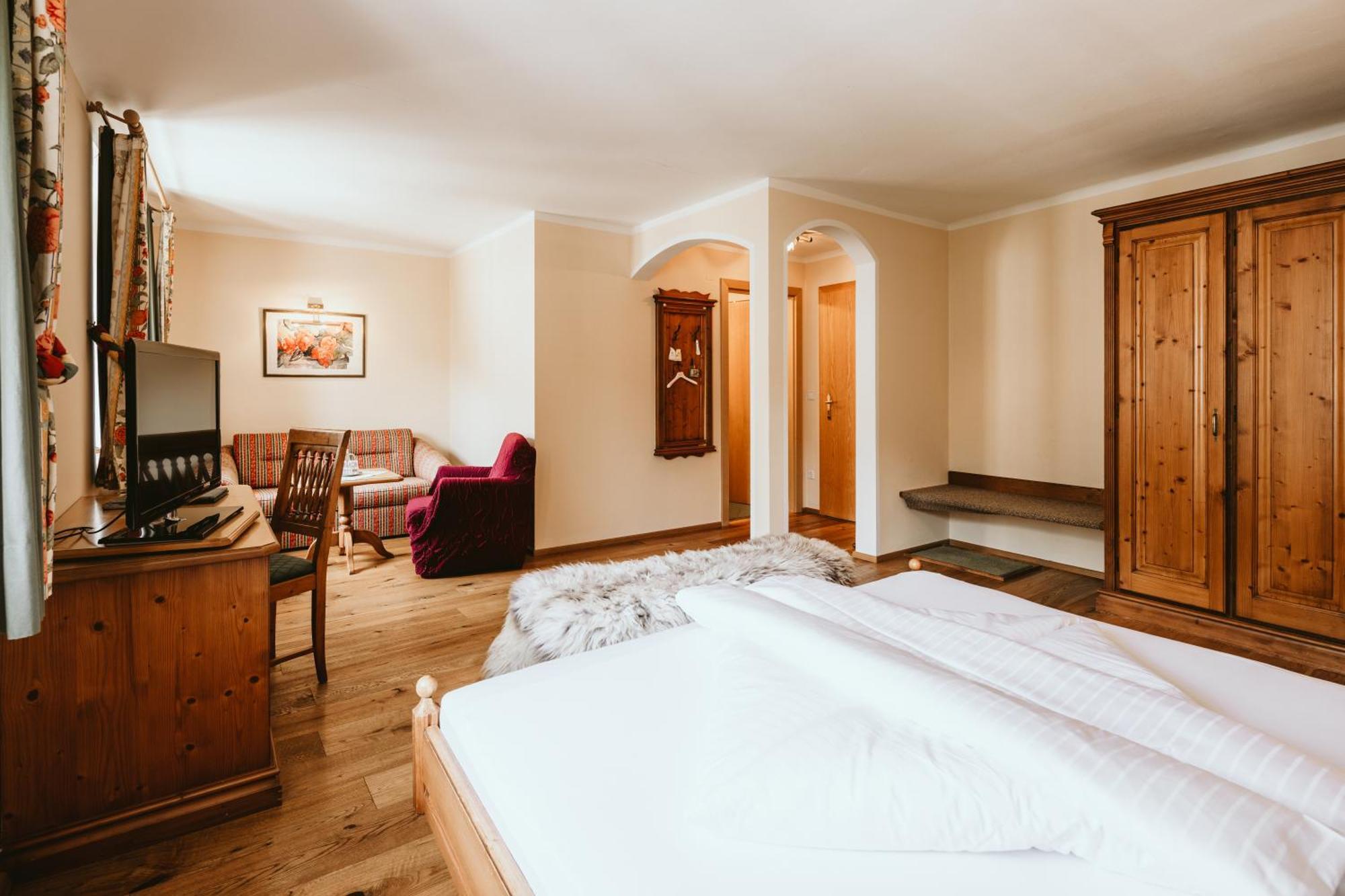 Hotel Steffner-Wallner Mauterndorf  Ngoại thất bức ảnh